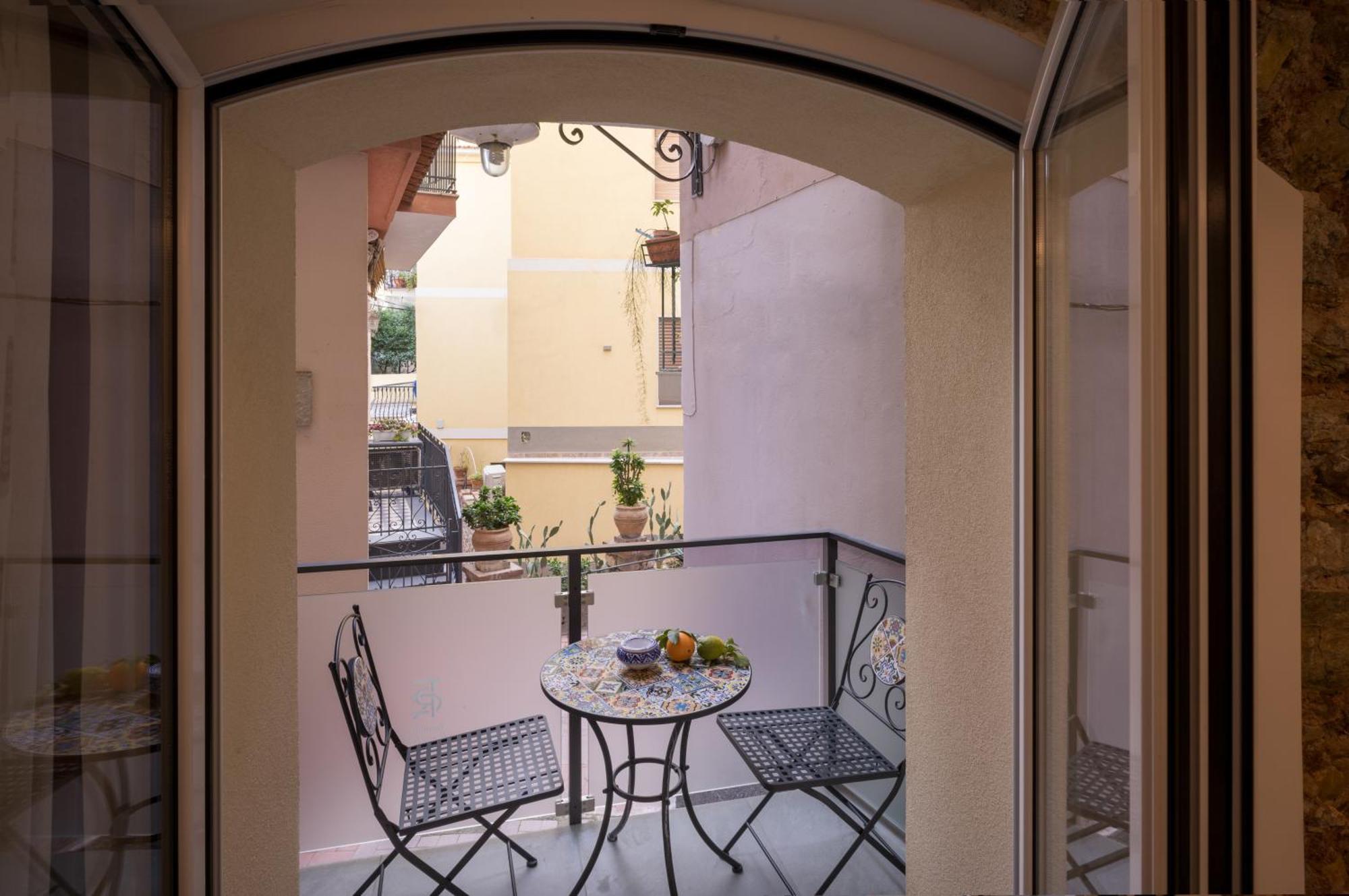 Taormina Charming Rooms Esterno foto